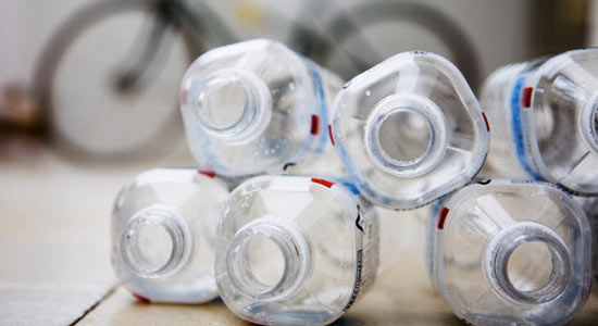 Recycling PET bottle